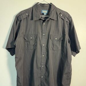 Cherokee Men's Short-Sleeve Button-Down Shirt in Charcoal Gray